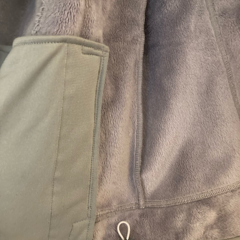The North Face grey, water resistant jacket - Picture 2 of 4